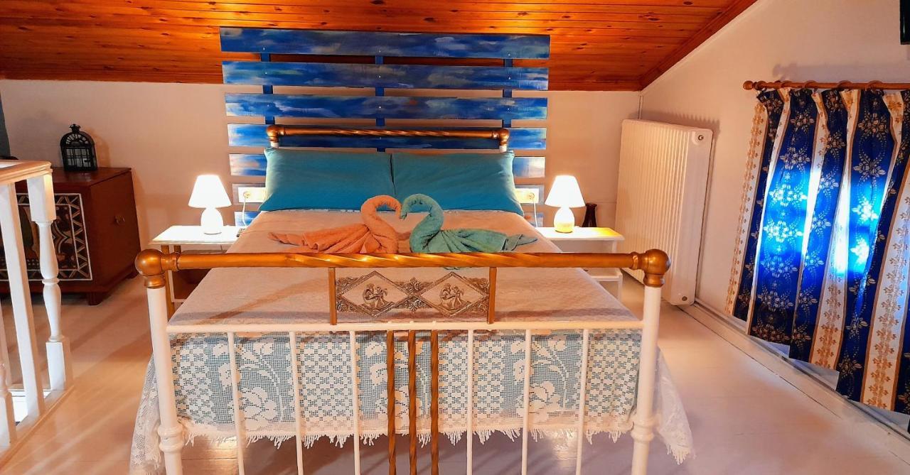 Katia'S Attic Hotel Aharávi Kültér fotó